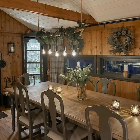 Vakantiehuis 2 Bedroom Stunning In *