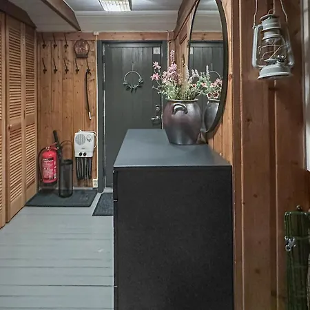 2 Bedroom Stunning In * Tysse