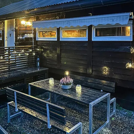 2 Bedroom Stunning In * Tysse